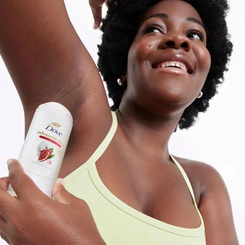 Miniatura 7 de Dove Advanced Care - Desodorante antitranspirante para mujer, Paquete doble Revive, 72 horas de protección contra el sudor y el olor, 2.6 onzas