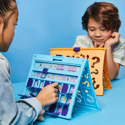 Miniatura 3 de Hasbro Gaming Juego de edición Bluey Personajes y objetos Bluey Divertidos juegos de mesa para niños para familias 2 jugadores 15 minutos