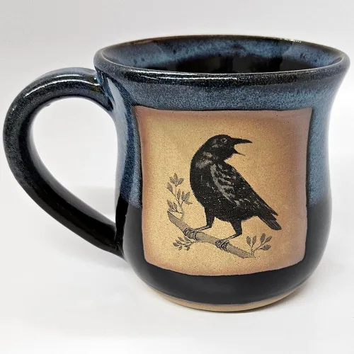ALWAYS AZUL POTTERY Crow in Garcia Blue - Taza de café de cerámica hecha a mano - Elegante y único vaso artístico hecho a mano - Tazas de arcilla
