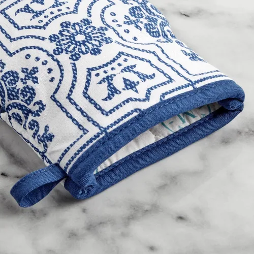 Miniatura 4 de Martha Stewart Strie Medallion - Juego de 2 manoplas para horno pequeñas, color azul marino, 5.5 x 8 pulgadas Medallón Strie
