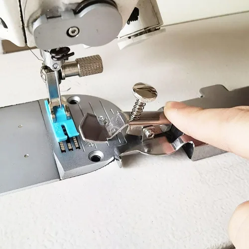 Miniatura 6 de 1 guía de costura magnética multifunción, guía de hemmer, guía de costura, guía de dobladillo para cerraduras industriales o máquina de coser de pie