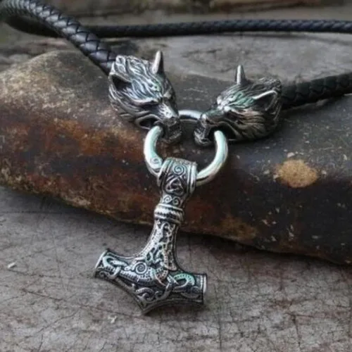 Miniatura 2 de Black Viking Odin Thunder Hammer And Roaring Wolf Head Mjolnir Thora's Hammer Amulet Necklace Viking Jewelry