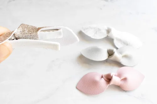Miniatura 2 de Pinzas antideslizantes para el pelo de cocodrilo para niñas – Juego de 4 pinzas de pelo de conejo de piel sintética para niños pequeños y bebés