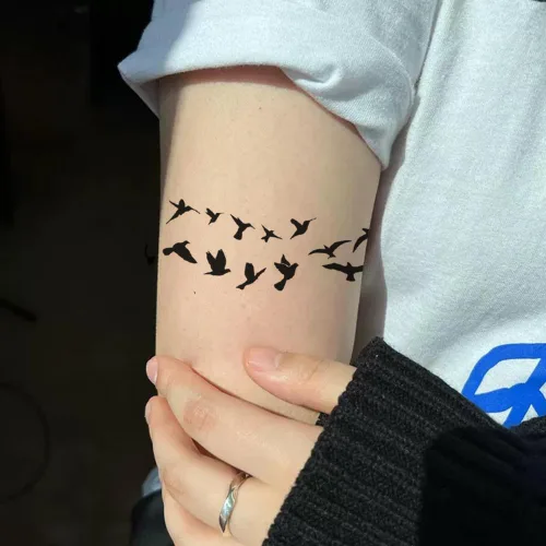 Miniatura 6 de 2 hojas de tatuajes temporales pequeños pequeños para mujeres y hombres, manos, cuello, muñeca, lindas calcomanías de tatuaje de dibujos animados