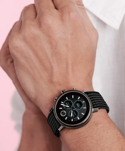 Miniatura 4 de Movado Connect 2.0 Reloj inteligente unisex alimentado con Wear OS de Google de acero inoxidable y tela de velcro negro, color negro (modelo 3660031)