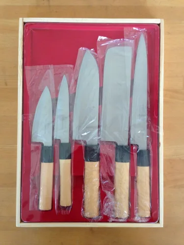 Miniatura 2 de Juego de 5 cuchillos de cocina japoneses (caja de madera) Mr. Takaaki Nakamura