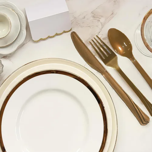 Miniatura 4 de Tenedores dorados de plástico pesado de alta calidad (51 unidades) – Cubertería duradera, elegante y desechable para fiestas, eventos y uso diario