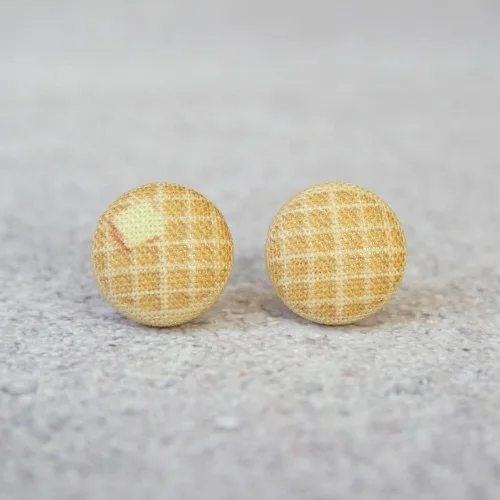 Miniatura 2 de Waffle Fabric Button Earrings