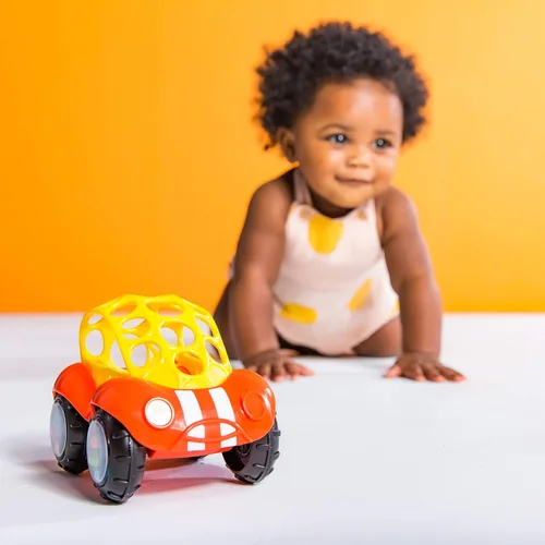 Miniatura 3 de Oball Easy Grasp Rattle & Roll Buggie Cochecito de Empuje sin BPA Juguete para Gatear Infantil, 1 Paquete, Edad 3 Meses en Adelante, Rojo/Amarillo