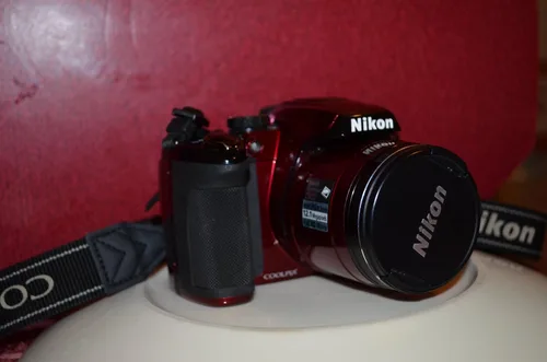 Miniatura 2 de Nikon COOLPIX P500 12.1 CMOS Cámara digital con lente de zoom óptico gran angular NIKKOR de 36x y video Full HD 1080p (Negro)