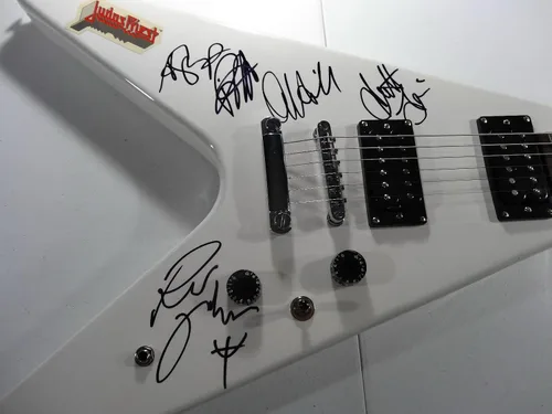 Miniatura 2 de Firmado Judas Priest Guitarra Autografiada Certificado Jsa Loa # Z59470
