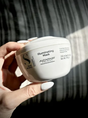 Miniatura 7 de Alfaparf Milano Semi Di Lino Diamond Illuminating Hair Mask - Acondicionador profundo seguro para el color para cabello teñido – Añade brillo
