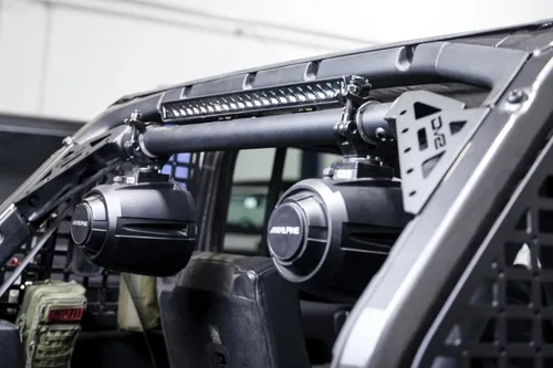 Miniatura 6 de DV8 Offroad Soporte de altavoz trasero y barra de luz para Jeep Wrangler JL 2018-2026 Monta sistemas de altavoces de abrazadera de barra