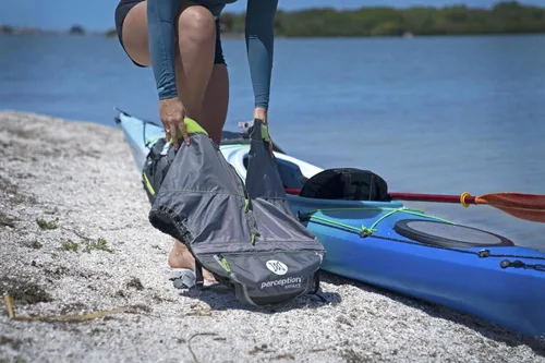 Miniatura 6 de Perception Truefit Spray Skirt Falda de spray para kayak para sentarse dentro de kayaks