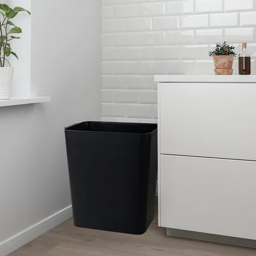 Miniatura 7 de Paquete de 3 cubos de basura negros de 4.5 galones, contenedor de basura Construcción de plástico resistente, forma rectangular que ahorra