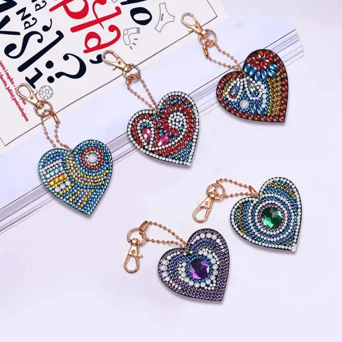 Miniatura 4 de HXYQMMY 5 llaveros de pintura de diamantes, kits de arte de diamantes para pintura de adultos con diamantes por números, colgante de corazón