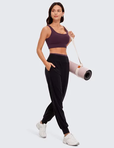 Miniatura 28 de CRZ YOGA Butterluxe - Brasier deportivo con espalda en U para mujer, cuello redondo, acolchado, de bajo impacto, para yoga, entrenamiento