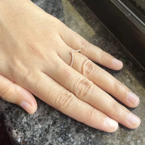 Miniatura 2 de Anillo de boda de diamante para mujer, anillo de boda de diamante en forma de V con acabado de oro de 14 quilates, anillo de diamante apilable