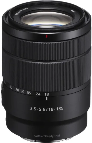 Miniatura 2 de Sony Lente OSS E de 0.709-5.315 in f/3.5-5.6 (SEL18135) + kit de filtro + mochila + tarjeta de 64 GB + lector de tarjetas + trípode flexible +