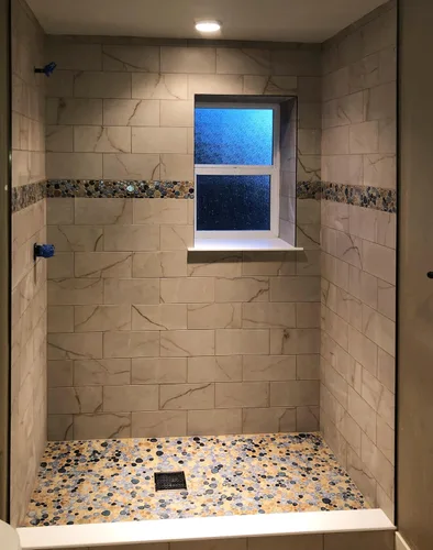 Miniatura 5 de Blujellyfish Azulejo de Porcelana de Guijarro Cerámico de Mosaico Azul Esmaltado para Piscina, Baño, Ducha, Pared y Suelo TSTGPT001
