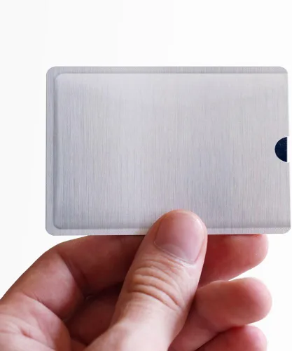 Miniatura 3 de Fundas RFID anti robopara 4 tarjetas de crédito y dos pasaportes. Para bolsillo o billetera.