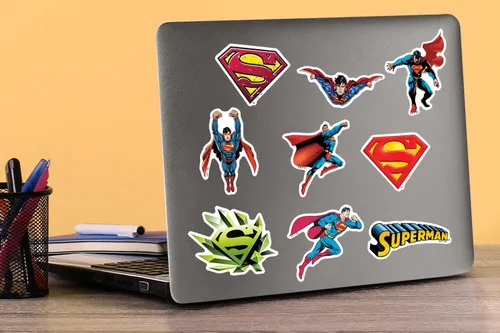 Miniatura 5 de Superman Character Poses - Paquete variado de 100 calcomanías de vinilo troqueladas, calcomanías de acción de superhéroes DC para laptop, botella