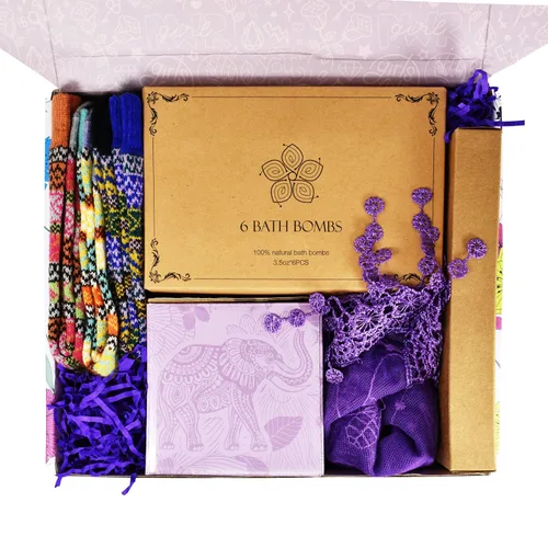 Miniatura 4 de Cesta de regalo para mujer El juego de regalo para mujer contiene 6 bombas de baño, 3 pares de calcetines, 1 diario de cuero, 1 soporte de anillo