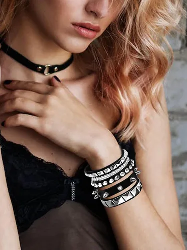 Miniatura 2 de 3 Pieces Punk Rock Leather Bracelets for Women Pop 80s 90s Emo Jewelry Accessories Retro Spiked Adjustable Wrap Wrist Cuffs