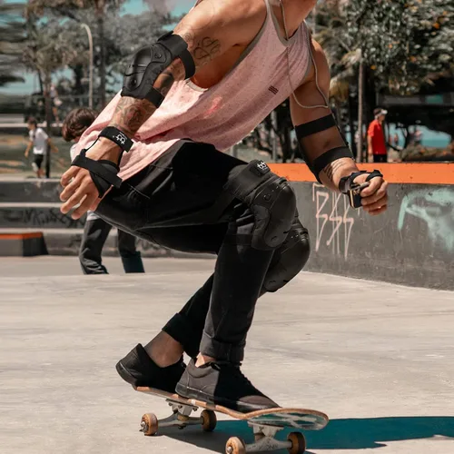 Miniatura 6 de Rodilleras y coderas para niños y adultos y jóvenes con muñequeras 3 en 1, equipo de protección para patineta, ciclismo, BMX, bicicleta, patinaje