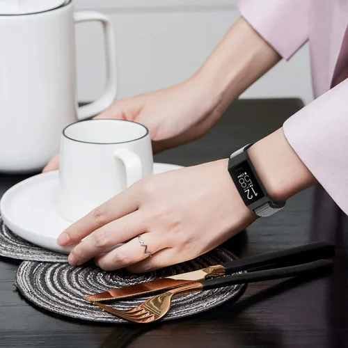 Miniatura 4 de Correas de reloj de nailon compatibles con Fitbit Charge 4/Charge 3/SE, pulsera de repuesto transpirable suave para deporte, correa con banda