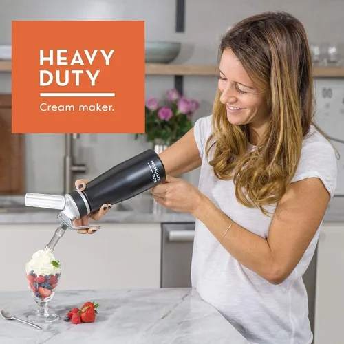 Miniatura 3 de EurKitchen - Dispensador profesional de crema batida de aluminio, recipiente para cremas sin fugas, 3 boquillas de decoración y cepillo de limpieza