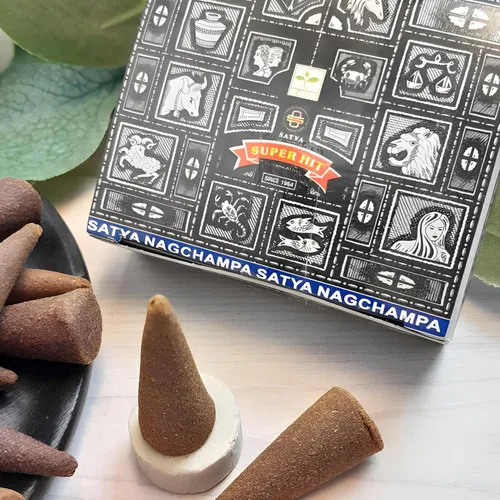 Miniatura 6 de Nag Champa Satya Sai Baba Temple - Caja de 12 conos de incienso (Super Hit)