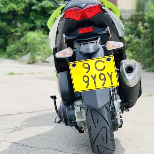 Miniatura 3 de Spike - Kit de tornillos para placa de matrícula de motocicleta, marco de automóvil, tuercas de tornillo, apto para vehículos, motocicletas, Negro