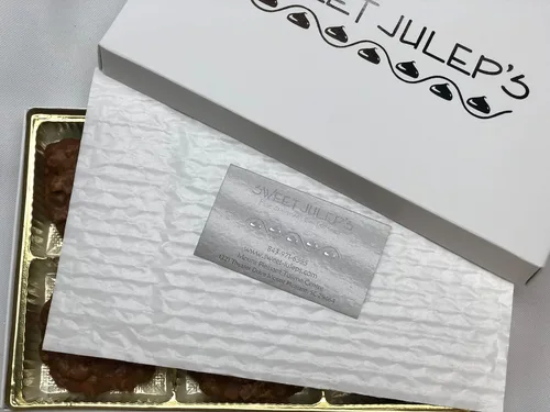Miniatura 4 de Auténtico caramelo cremoso de nuez del sur de Charleston Pralines (6)