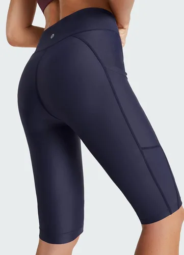 Miniatura 2 de BALEAF Pantalones cortos de natación largos hasta la rodilla para mujer UPF 50+ de cintura alta, pantalones capri con bolsillos