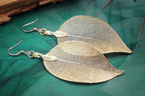 Miniatura 4 de Joyas de hoja de oro rosa y plata para mujer. Pendientes de hoja natural y collares circulares colgantes. Elegantes conjuntos de joyas colgantes.