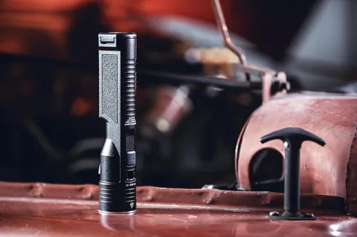 Miniatura 5 de Streamlight 78131 Stinger 2020 Linterna profesional recargable de 2000 lúmenes con 120 V CA/12 V CC 1 cargador de soporte, azul