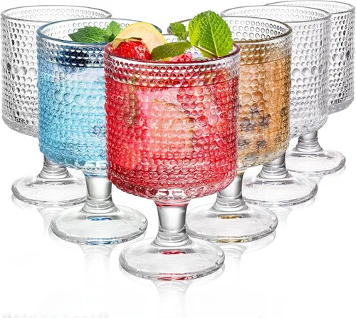 ZOOFOX Juego de 6 copas románticas de copa vintage, copas de vino de tallo corto en relieve de 8 onzas, juego de vasos para beber zumo, cóctel,