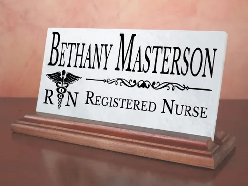 Miniatura 4 de Placa de nombre de escritorio personalizada y regalo para enfermeras registradas - Placa de nombre personalizada para escritorio o estante - Mármol