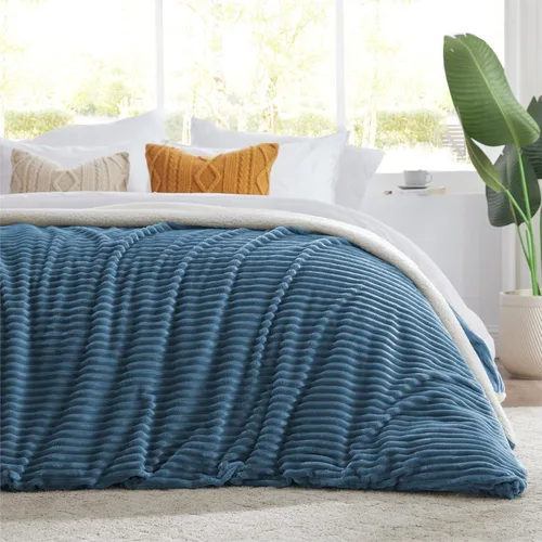 Miniatura 14 de Manta Sherpa para sofá, súper suave y gruesa, manta blanca, mantas cálidas para invierno, manta mullida para sofá cama, forro polar a rayas, crema