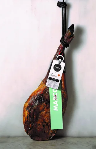 MARCOS SALAMANCA Cerdo Ibérico Criado en Pastura | Hueso Ibérico de Bellota Curado en Seco/Paleta 100% Ibérico de Bellota | D.O Guijuelo
