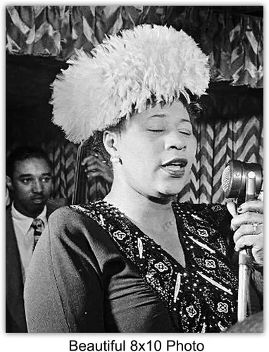 Miniatura 4 de Conjunto de Fotos Vintage de Músicos Afroamericanos - Billie Holiday, Ella Fitzgerald, Duke Ellington, Satchmo, Louis Armstrong - Arte de Pared