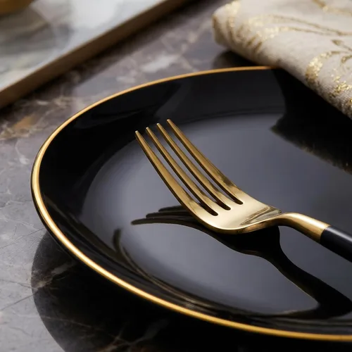 Miniatura 3 de I00000 Juego de 144 platos de postre negros y dorados, incluye 72 platos de plástico negro y dorado de 7.5 pulgadas y 72 tenedores desechables