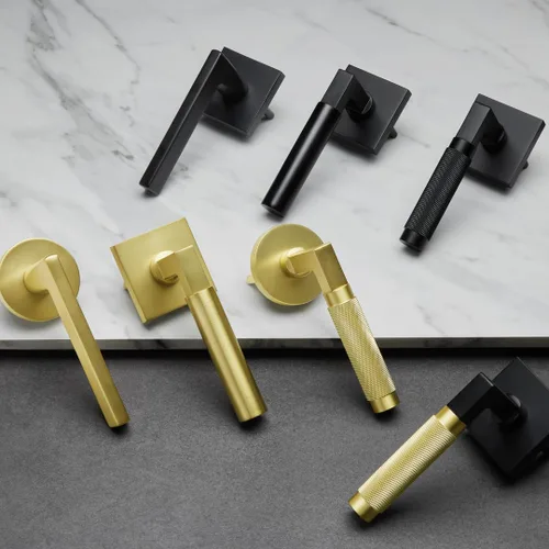 Miniatura 9 de Explore Hardware Palanca de puerta de paso de latón macizo champán, oro satinado para puertas de pasillo o armario