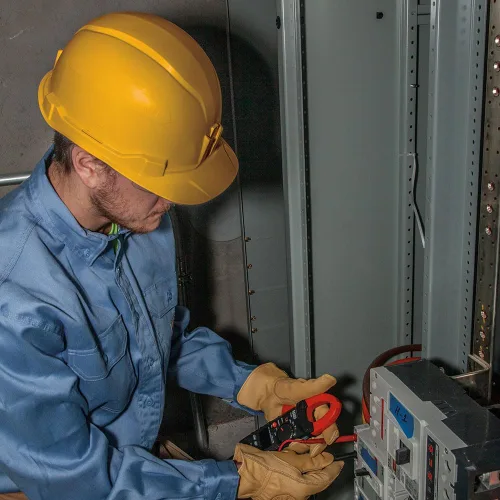 Miniatura 9 de Klein Tools Casco duro, estilo de gorra no ventilada, acolchado, autodesible, resistente al olor, probado hasta 20 kV Amarillo