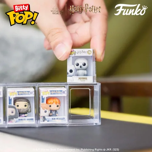 Miniatura 6 de Funko Bitty POP! HP - Voldemort, paquete de 4 - Lord Voldemort, Draco Malfoy (quidditch), Bellatrix Lestrange y una mini figura sorpresa misteriosa
