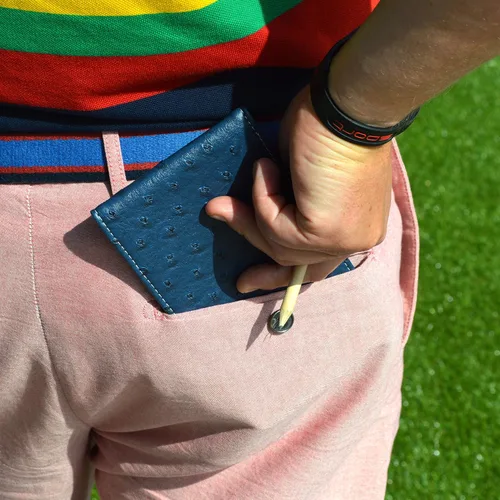 Miniatura 5 de Soporte prémium para tarjeta de puntuación de golf con efecto avestruz