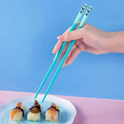 Miniatura 7 de 5 pares de palillos reutilizables de fibra de vidrio azul y verde, palillos japoneses, coreanos, chinos, antideslizantes, aptos para lavavajillas