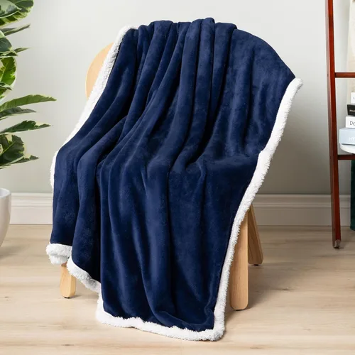 Miniatura 8 de PAVILIA Manta Throw de Vellón Sherpa para Sofá, Tamaño Twin, Azul Marino, Manta de Felpa Suave y Esponjosa para Sofá, Manta de Invierno Reversible