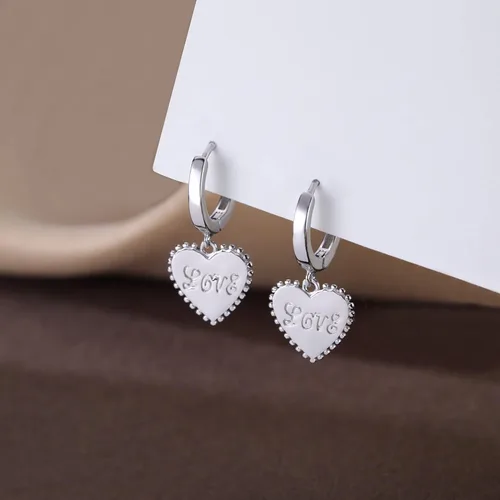 Miniatura 4 de SLUYNZ Aretes de aro pequeños con corazón de plata Stering para mujeres, adolescentes y niñas, aretes de aro de amor Huggie